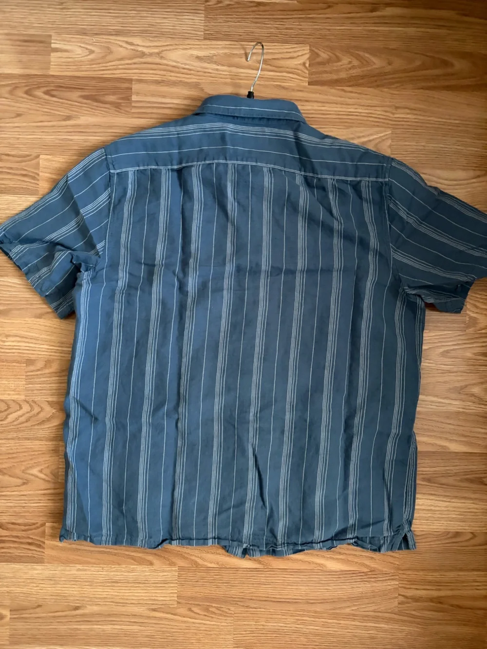 Banana Republic men’s banana